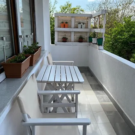 White 2 Pensjonat