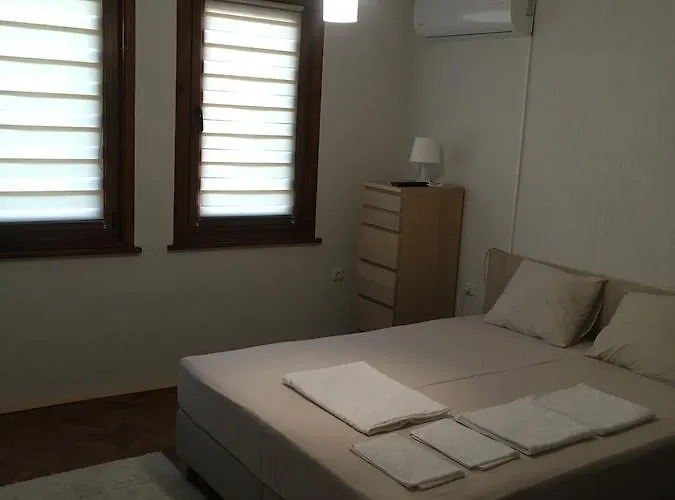 Gasthuis White 2 Karlovo